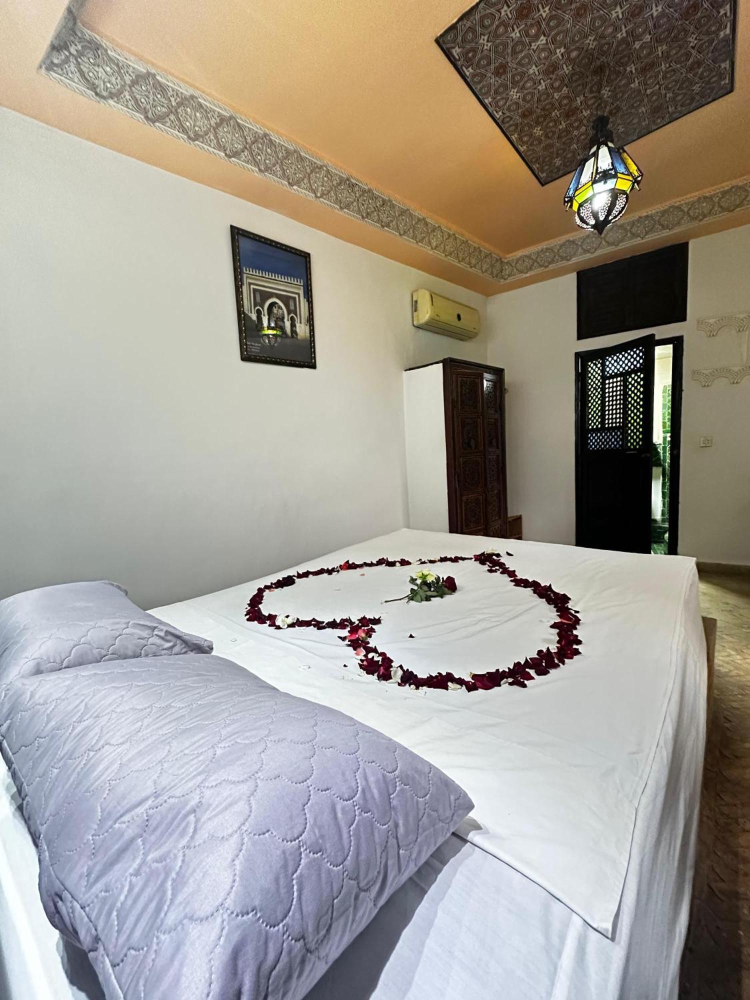 Riad Zohor Фес Экстерьер фото